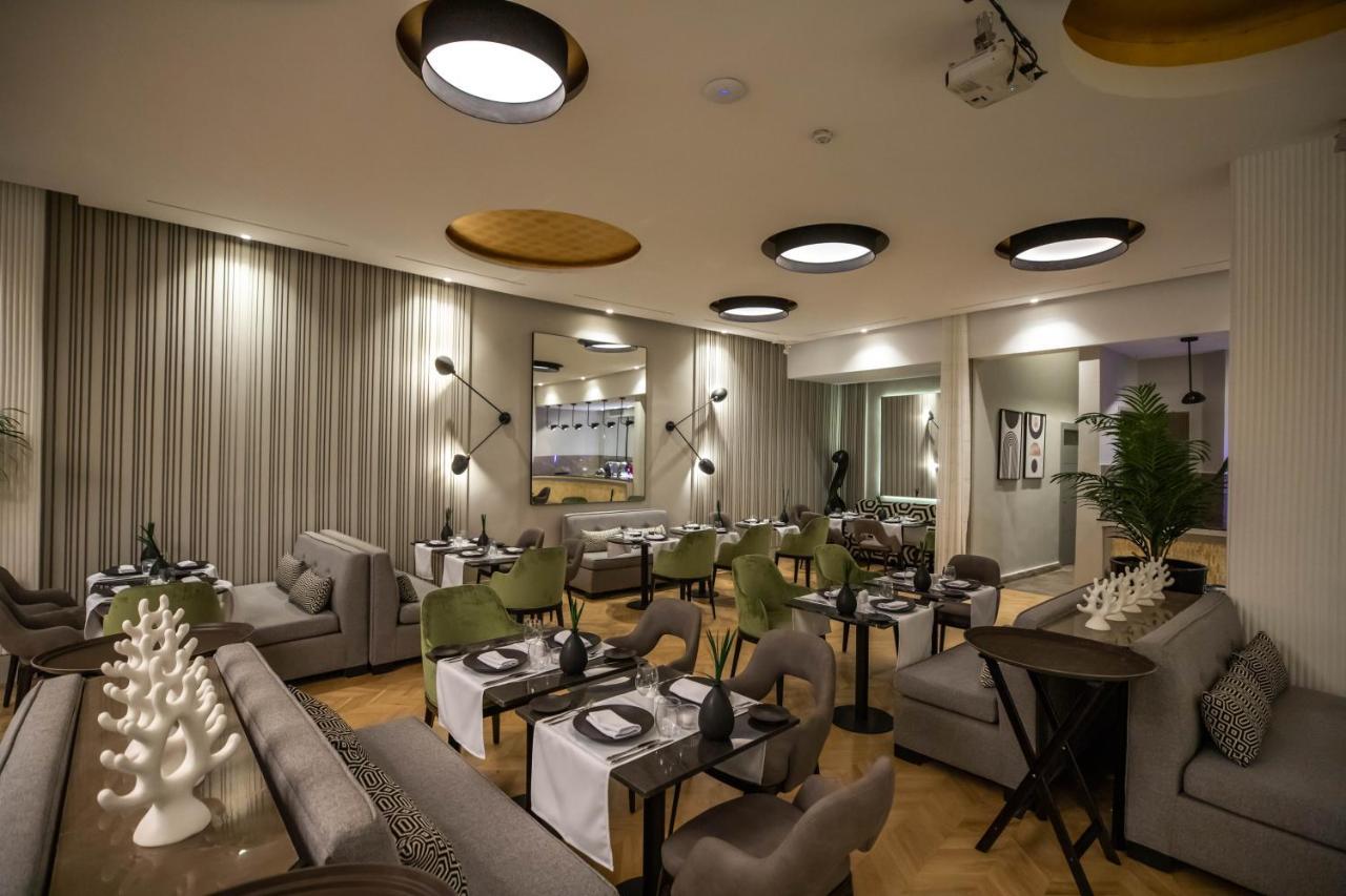 Gray Boutique Hotel คาซาบลังกา ภายนอก รูปภาพ The interior of the restaurant
