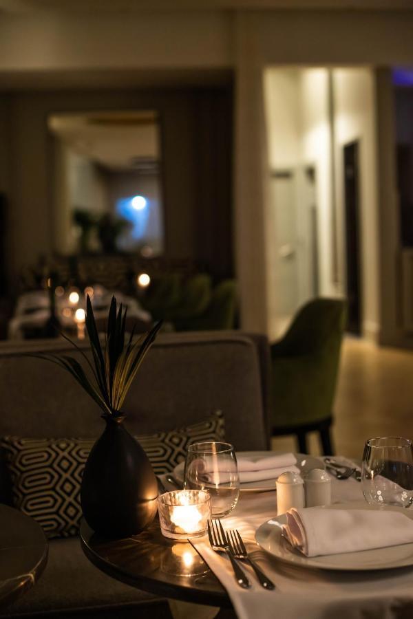Gray Boutique Hotel คาซาบลังกา ภายนอก รูปภาพ Interior of the hotel
