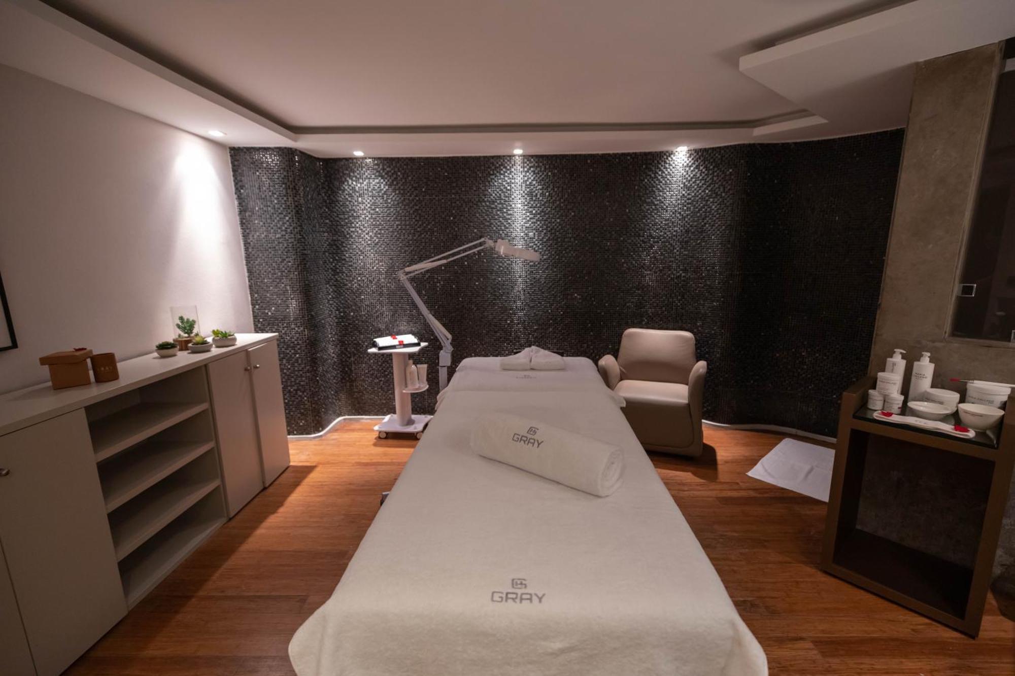Gray Boutique Hotel คาซาบลังกา ภายนอก รูปภาพ A treatment room at the spa