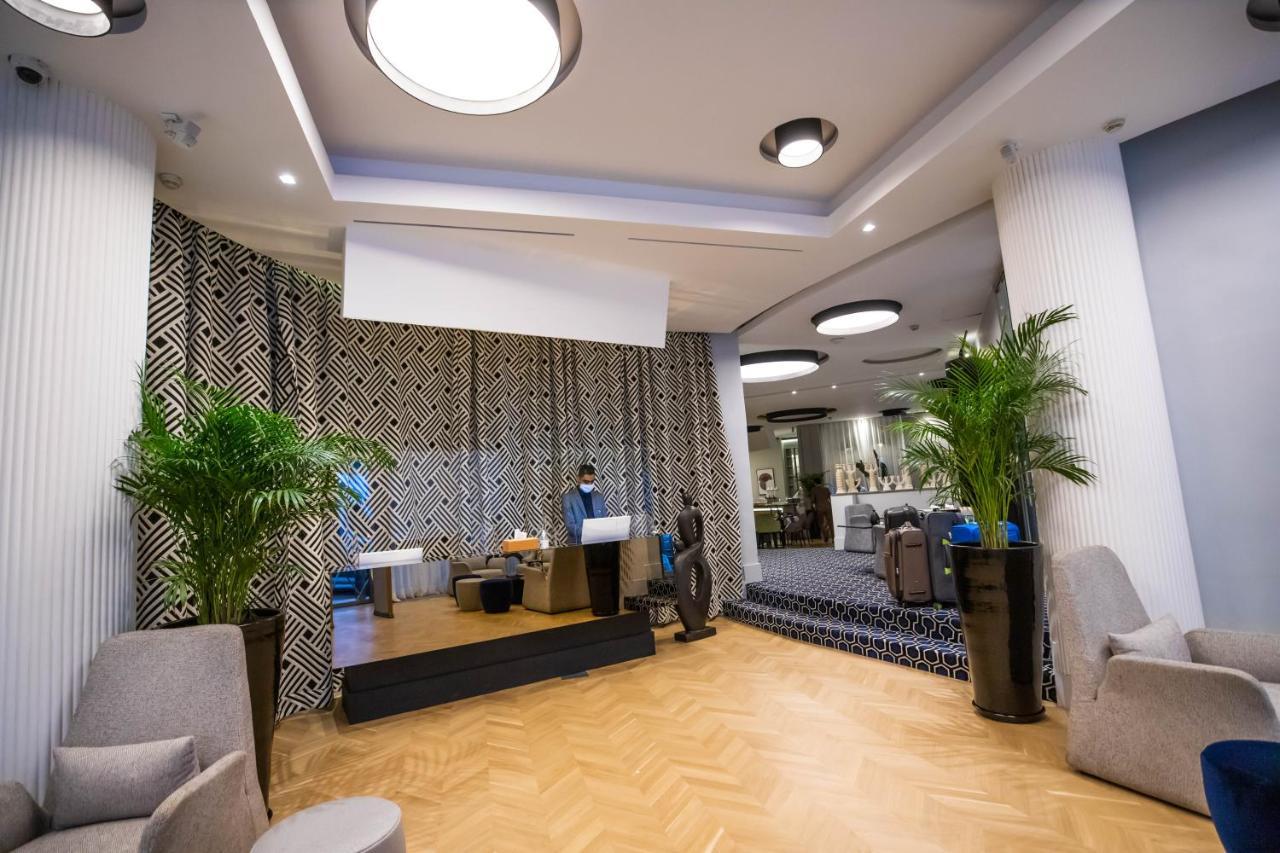 Gray Boutique Hotel คาซาบลังกา ภายนอก รูปภาพ The lobby of the hotel