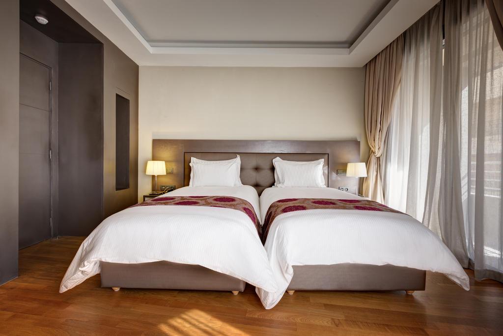 Gray Boutique Hotel คาซาบลังกา ภายนอก รูปภาพ A bedroom at the hotel